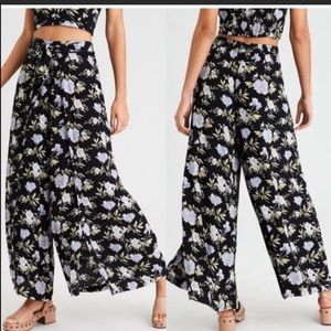 American Eagle Wide Leg Pants | American Eagle Flowy Floral Polazzo Pants